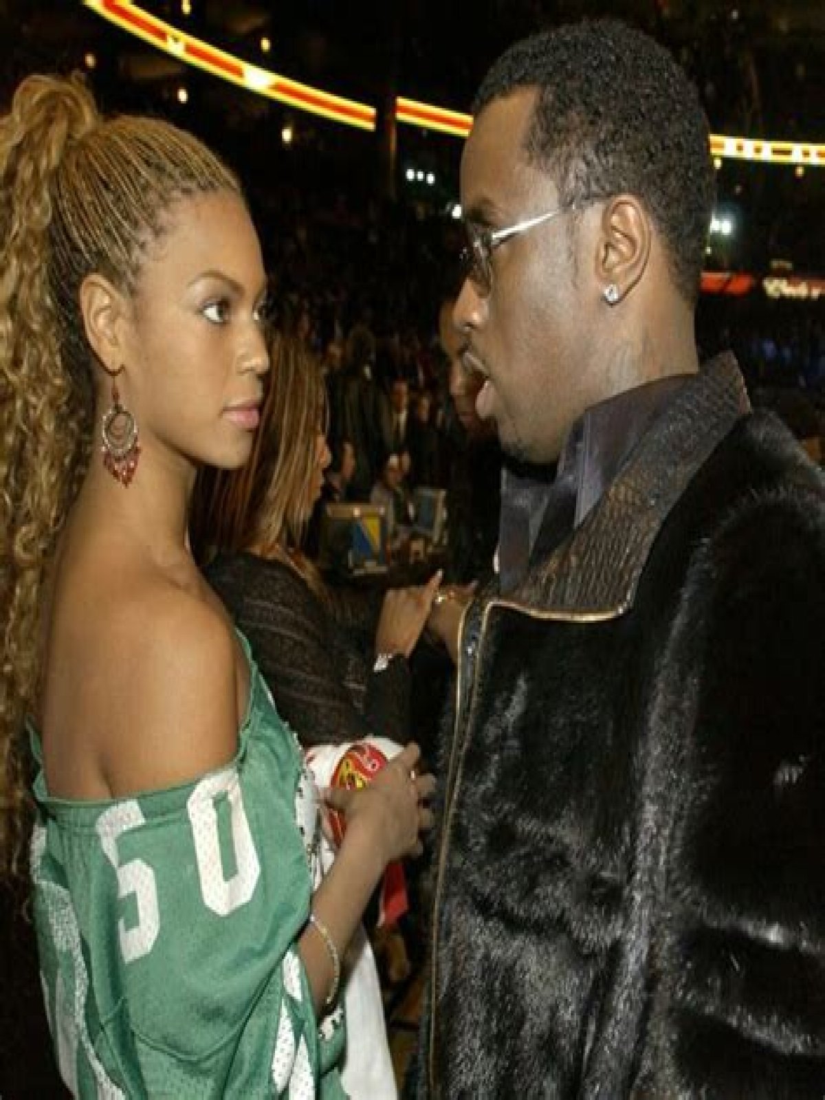 Unveiling The Controversy: The Beyonce Crotch Shot